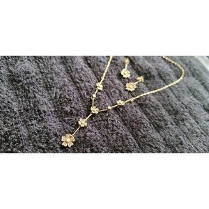 Avon flower necklace and earrings